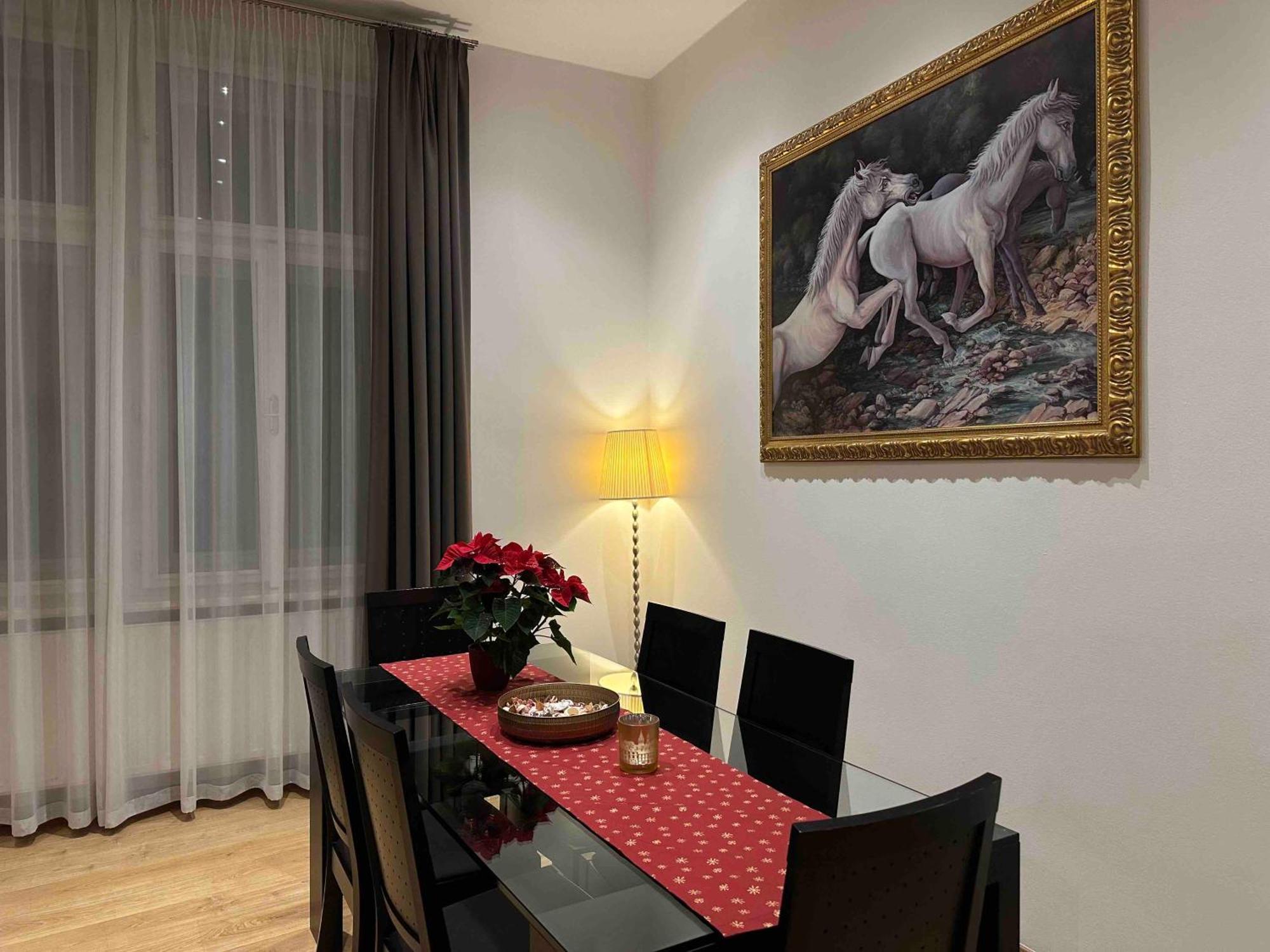 Riverside Palace Apartmán